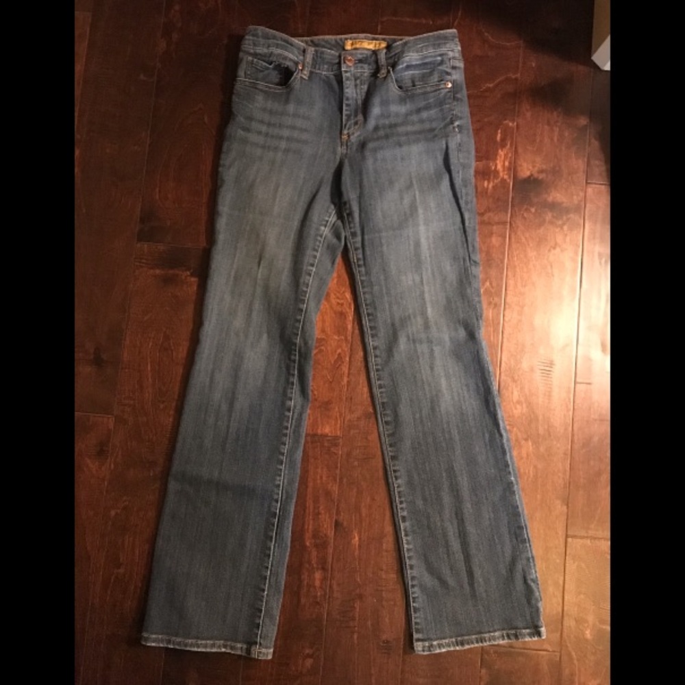SEVEN 7 PREMIUM DENIM JEANS - SIZE 6